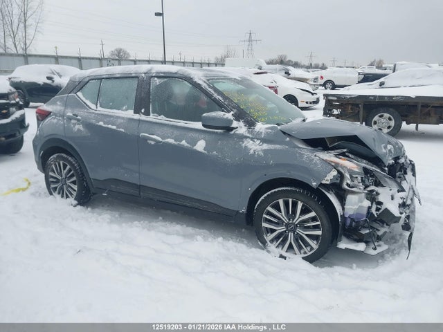 3N1CP5CV9NL473521 Nissan KICKS SV