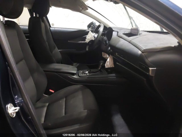 3MVDMBB72NM410605 Mazda Cx-30 Gx