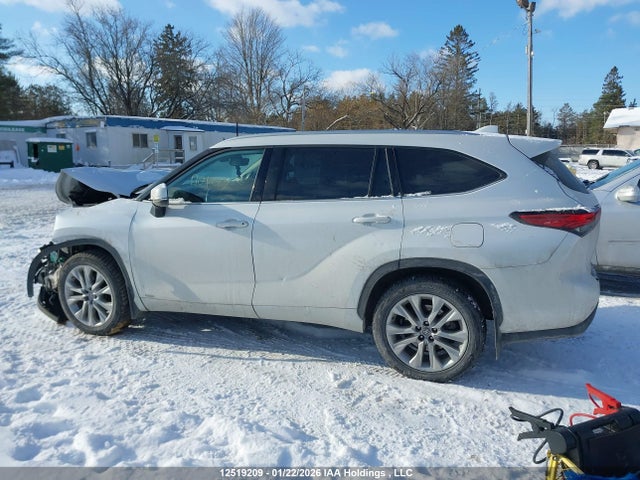 12519209 :رقم المزاد ، 5TDXBRCH8PS592592 vin ، 2023 Toyota Highlander Hybrid Limited مزاد بيع