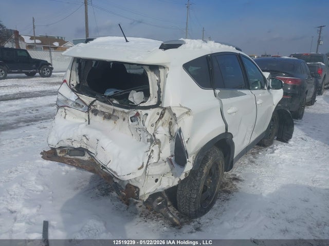 Toyota RAV4 LE 2014 2T3ZFREV2EW120822 Image 4