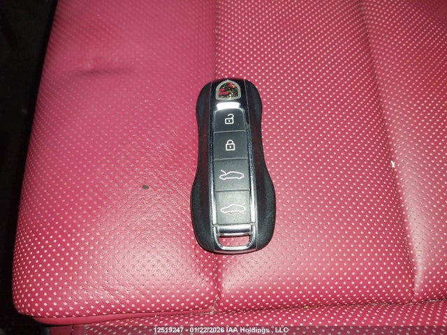 WP0BB2Y19RSA65056 Porsche Taycan Cross Turismo 4s