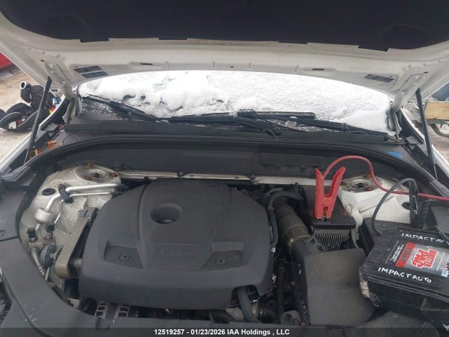 YV4A22RK2J1107185 Volvo Xc60 T6 Momentum