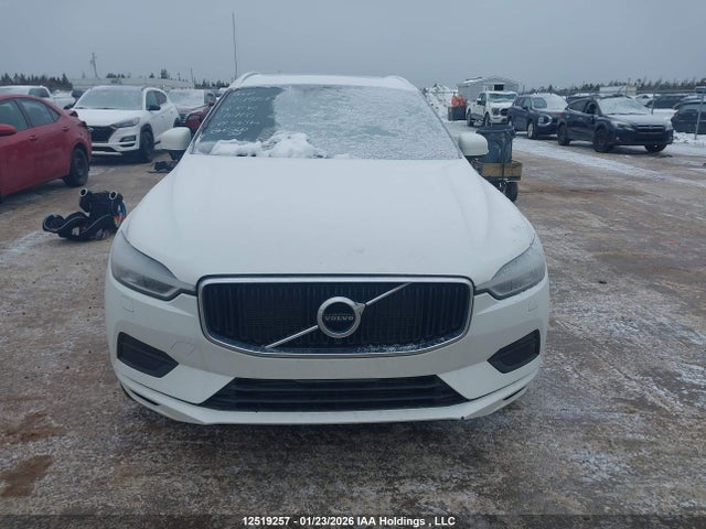 YV4A22RK2J1107185 Volvo Xc60 T6 Momentum