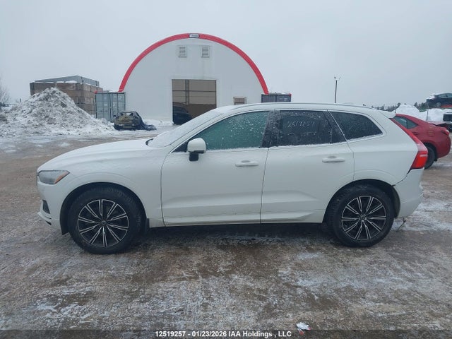 YV4A22RK2J1107185 Volvo Xc60 T6 Momentum