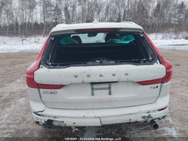 YV4A22RK2J1107185 Volvo Xc60 T6 Momentum