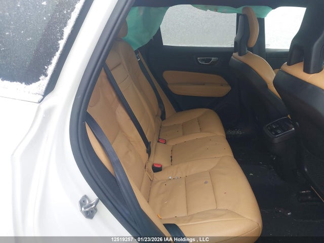YV4A22RK2J1107185 Volvo Xc60 T6 Momentum