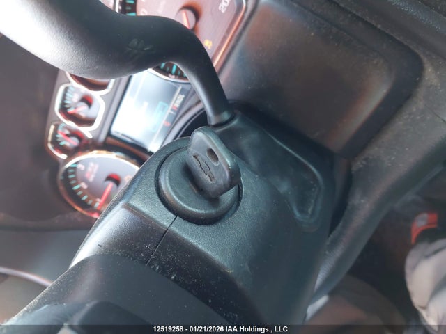 3GCUKSEJ2HG483944 Chevrolet Silverado K1500 Ltz