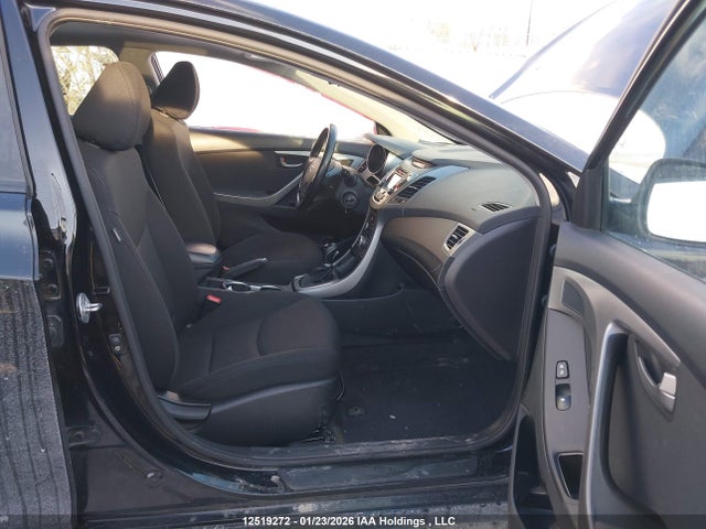 KMHDH4AHXGU549810 Hyundai Elantra Gls