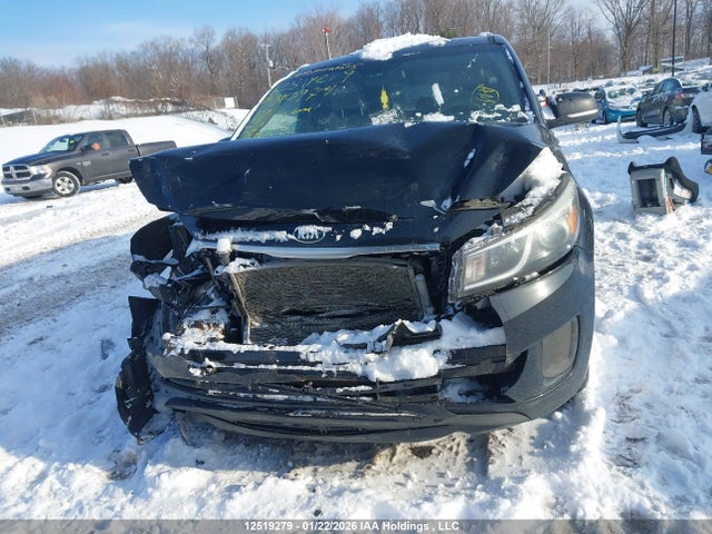 Продажа на аукционе авто 2017 Kia Sedona Lx, vin: KNDMB5C15H6310974, номер лота: 12519279
