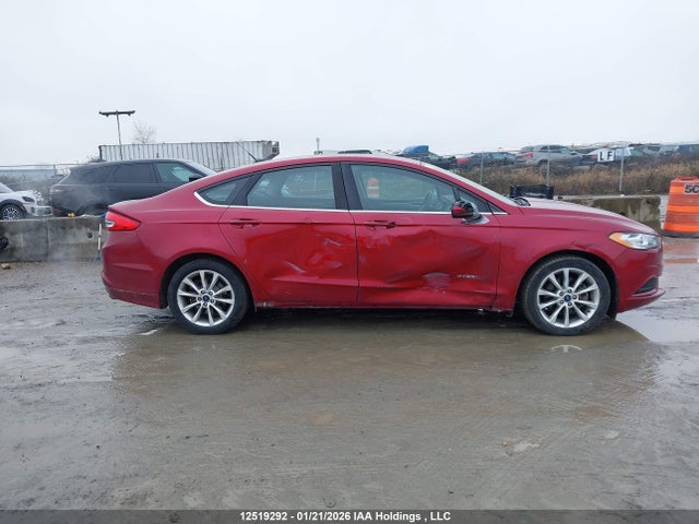 3FA6P0UU8HR106314 Ford Fusion Hybrid S
