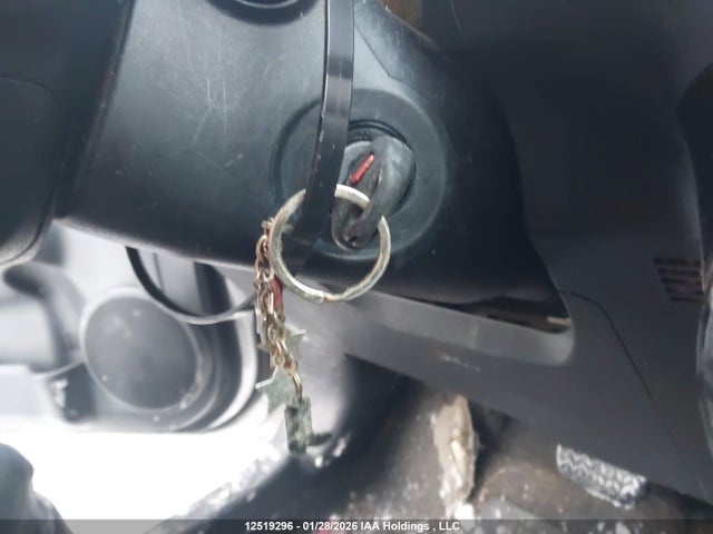 JTDKDTB31F1099274 Toyota Prius C Technology