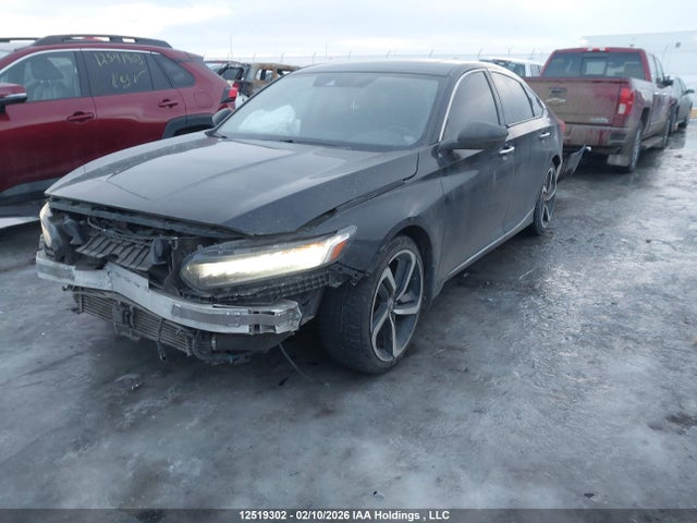 Продаж на аукціоні авто 2018 Honda Accord Touring, vin: 1HGCV1F93JA810682, номер лоту: 12519302