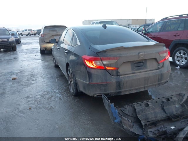 Продаж на аукціоні авто 2018 Honda Accord Touring, vin: 1HGCV1F93JA810682, номер лоту: 12519302