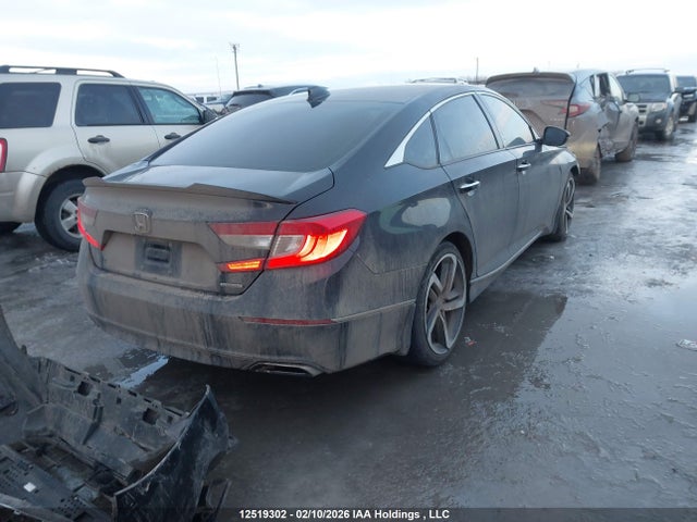 Продаж на аукціоні авто 2018 Honda Accord Touring, vin: 1HGCV1F93JA810682, номер лоту: 12519302