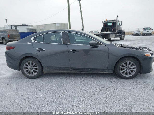 JM1BPACL8K1114227 Mazda Mazda3 Gs