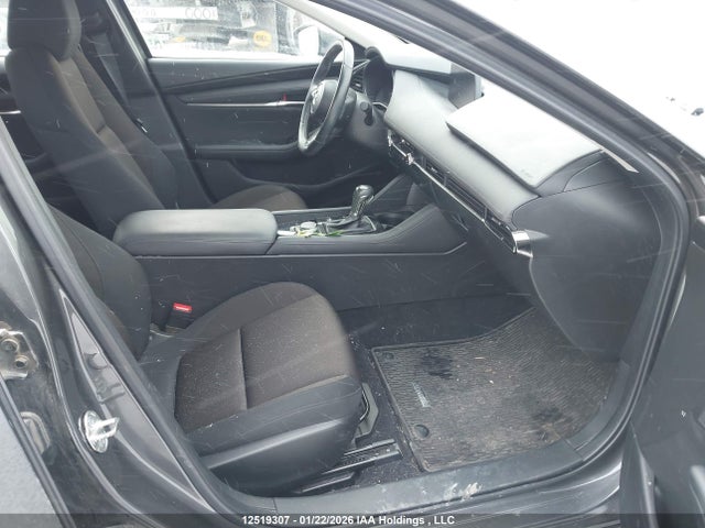 JM1BPACL8K1114227 Mazda Mazda3 Gs