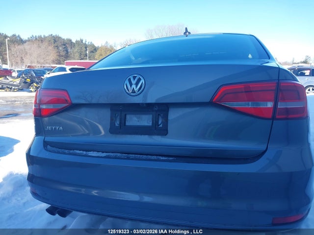 3VW2K7AJ9FM245160 Volkswagen JETTA S