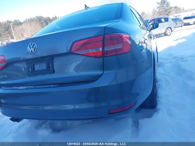 3VW2K7AJ9FM245160 Volkswagen JETTA S