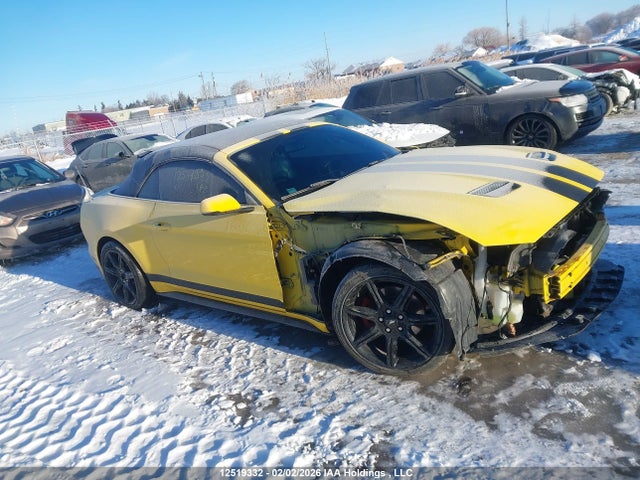 1FATP8UH6F5393382 Ford Mustang Convertible