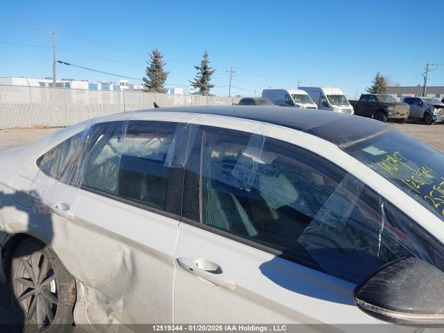3VW2T7BU7SM084386 Volkswagen Jetta Gli Autobahn