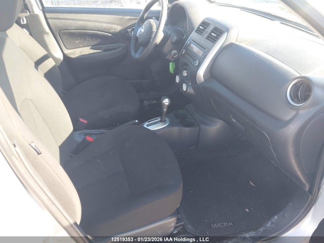 Продажа на аукционе авто 2015 Nissan Micra, vin: 3N1CK3CP4FL235162, номер лота: 12519353