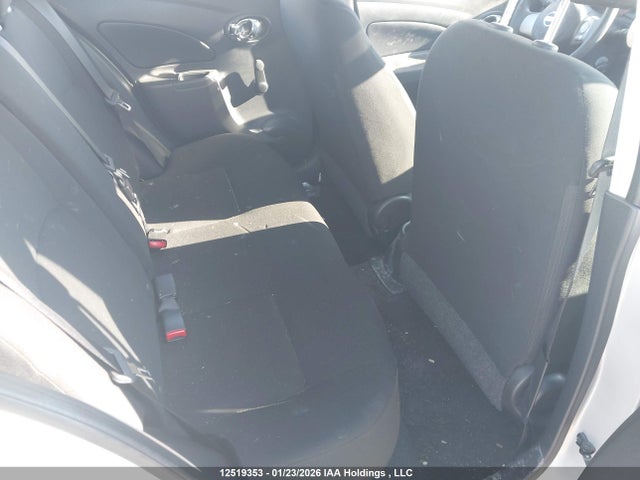 Продажа на аукционе авто 2015 Nissan Micra, vin: 3N1CK3CP4FL235162, номер лота: 12519353