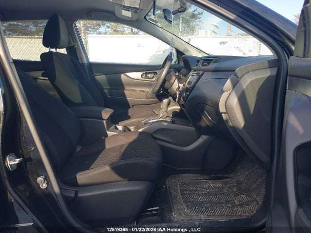 JN1BJ1CP0KW240608 Nissan Qashqai S/sv