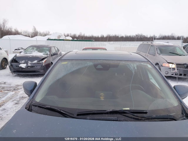3MZBN1V79JM235594 Mazda Mazda3 50th Anniversary Edition/gs/se