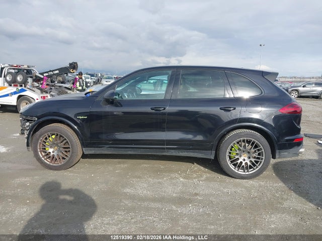WP1AE2A25JLA70013 Porsche Cayenne Se Hybrid/platinum