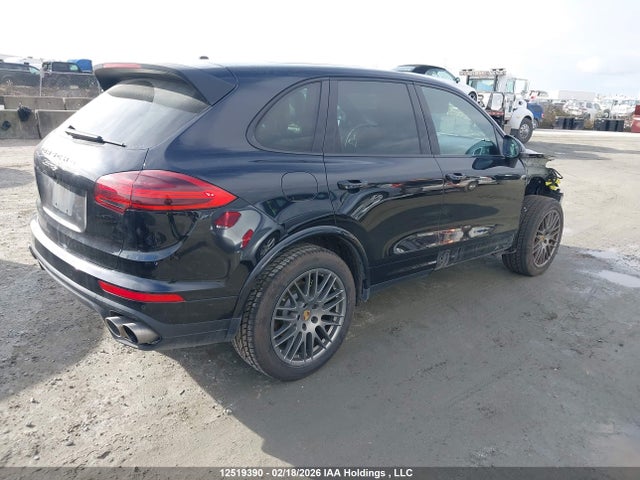 WP1AE2A25JLA70013 Porsche Cayenne Se Hybrid/platinum