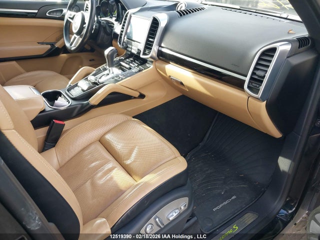 WP1AE2A25JLA70013 Porsche Cayenne Se Hybrid/platinum