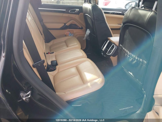 WP1AE2A25JLA70013 Porsche Cayenne Se Hybrid/platinum