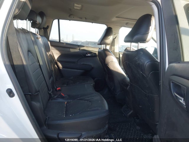 5TDGZRBHXNS166218 Toyota Highlander Xle