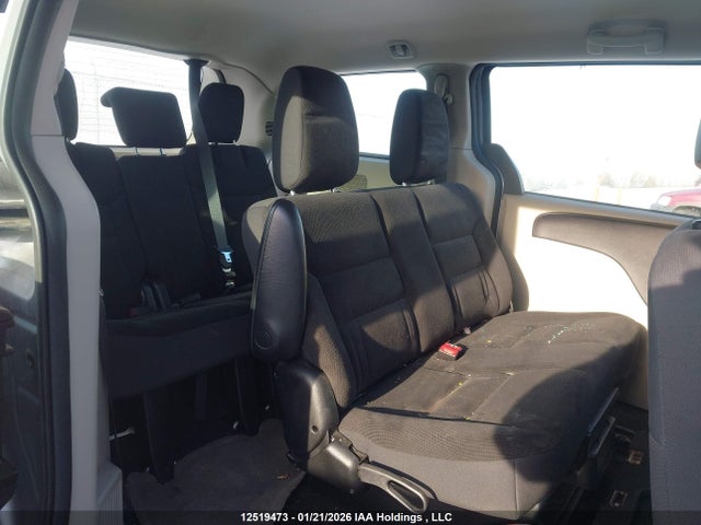 2C4RDGBG4JR275862 Dodge Grand Caravan Se
