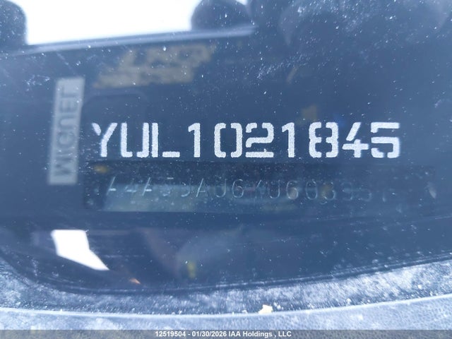 JA4AJUAU6MU603957 Mitsubishi RVR