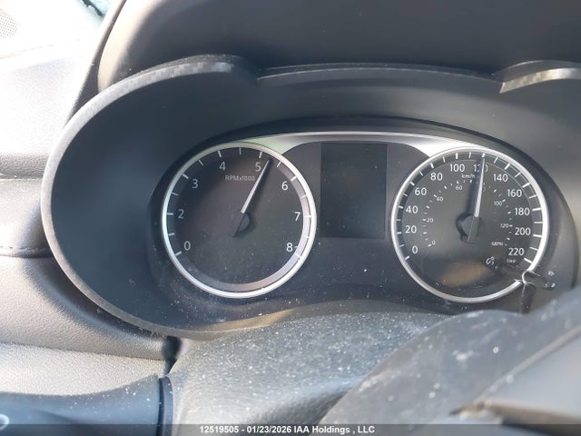3N1CN8DV1SL858427 Nissan VERSA S