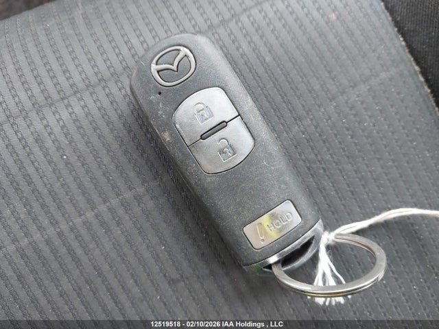 JM1DKBB78G0125209 Mazda CX-3