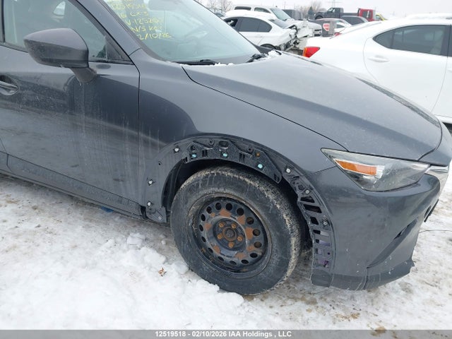 JM1DKBB78G0125209 Mazda CX-3
