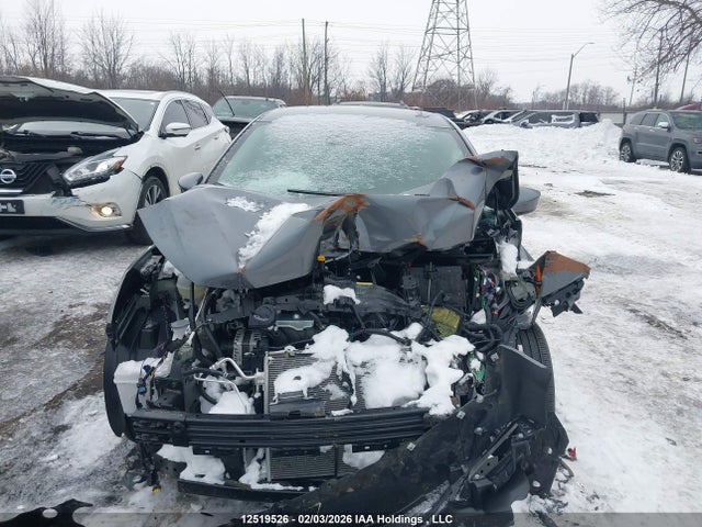 3N1CN8EV5SL863189 Nissan VERSA SV