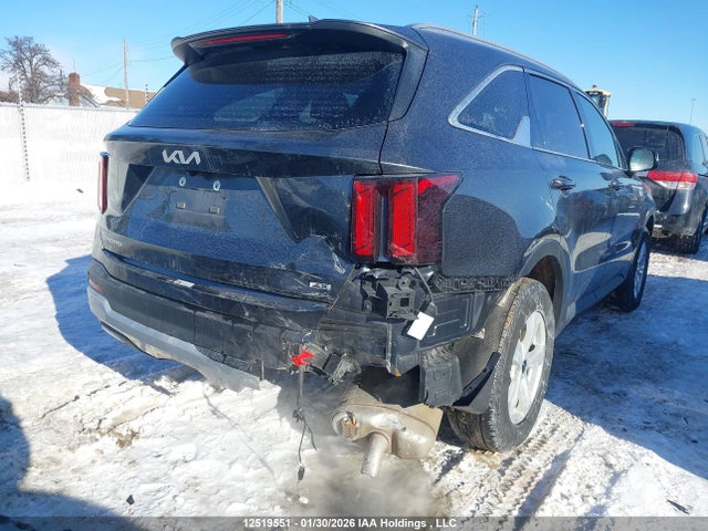 5XYRGDJC2RG259521 KIA SORENTO LX