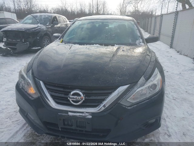 Продажа на аукционе авто 2017 Nissan Altima 2.5/s/sv/sl/sr, vin: 1N4AL3AP8HN305064, номер лота: 12519554
