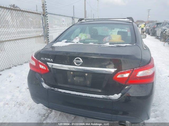 Продажа на аукционе авто 2017 Nissan Altima 2.5/s/sv/sl/sr, vin: 1N4AL3AP8HN305064, номер лота: 12519554
