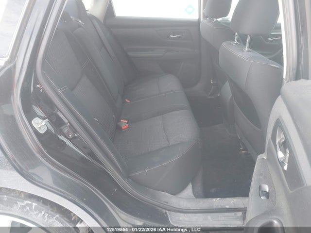 Продажа на аукционе авто 2017 Nissan Altima 2.5/s/sv/sl/sr, vin: 1N4AL3AP8HN305064, номер лота: 12519554