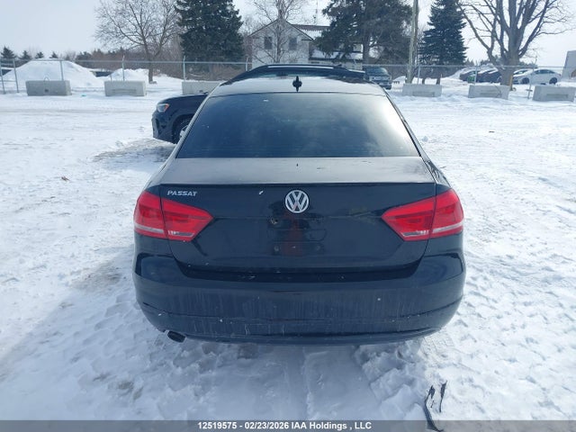 1VWCS7A38FC075123 Volkswagen Passat 1.8 Tsi Highline