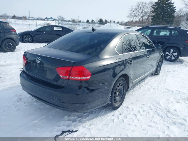 1VWCS7A38FC075123 Volkswagen Passat 1.8 Tsi Highline