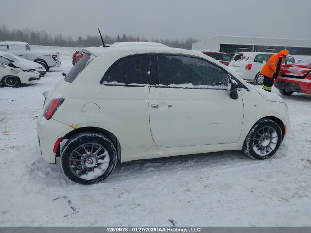 3C3CFFBR8FT657090 Fiat 500 SPORT