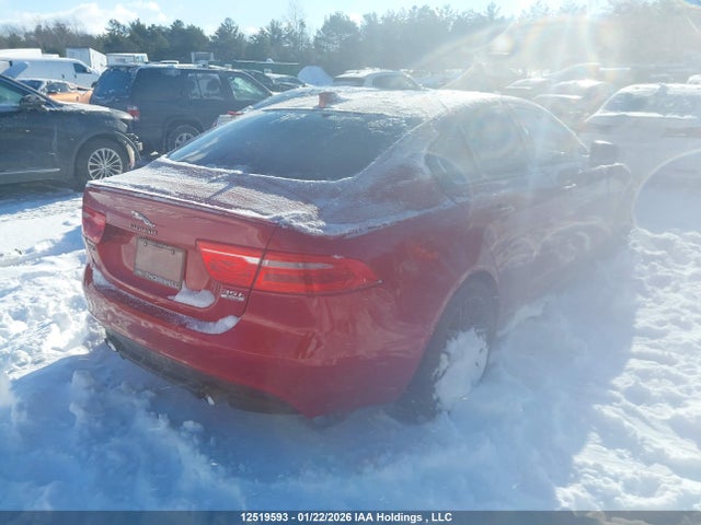 SAJAL4BV6HA953783 Jaguar Xe R - Sport