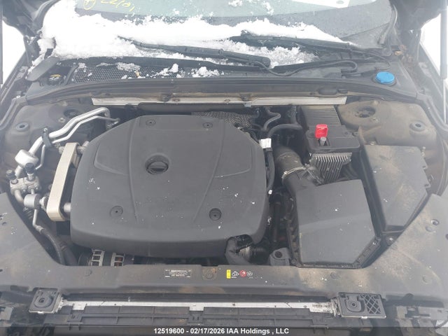 7JR102FK9KG010188 Volvo S60 T5 Momentum