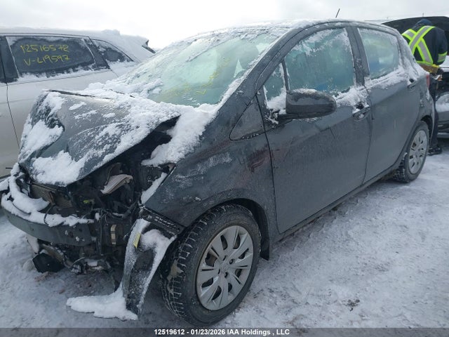 VNKKTUD33GA064167 Toyota Yaris L/le/se