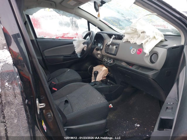 VNKKTUD33GA064167 Toyota Yaris L/le/se